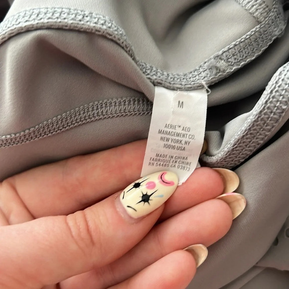 Aerie Chill Play Move 7/8 leggings Gray Size Medium - Picture 7 of 8